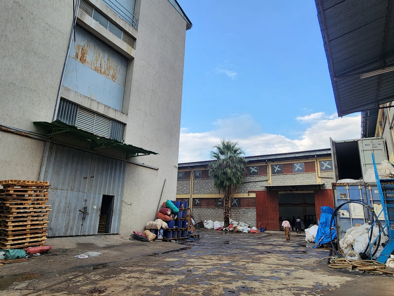 Factory production photo 8